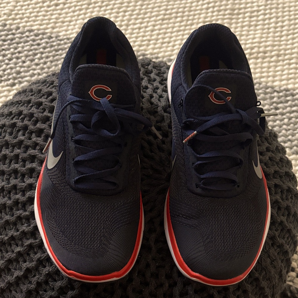 Nike Chicago Bears Navy and Orange shoes size 9.5